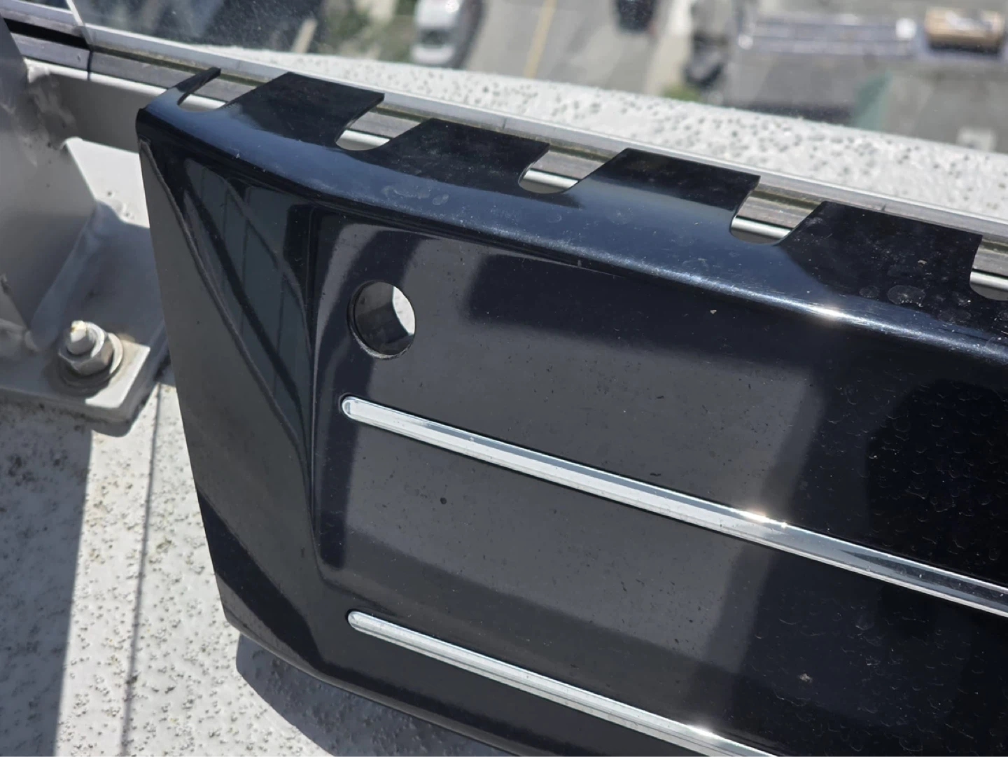 Genuine Audi Q5 Front Bumper Grille Trim - photo 3