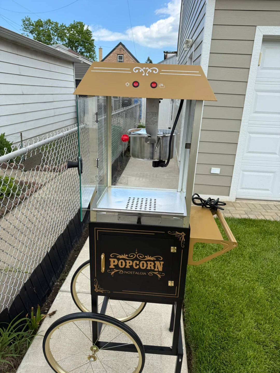 Nostalgia Popcorn Machine Cart . $125.00 or best offer. - photo 3