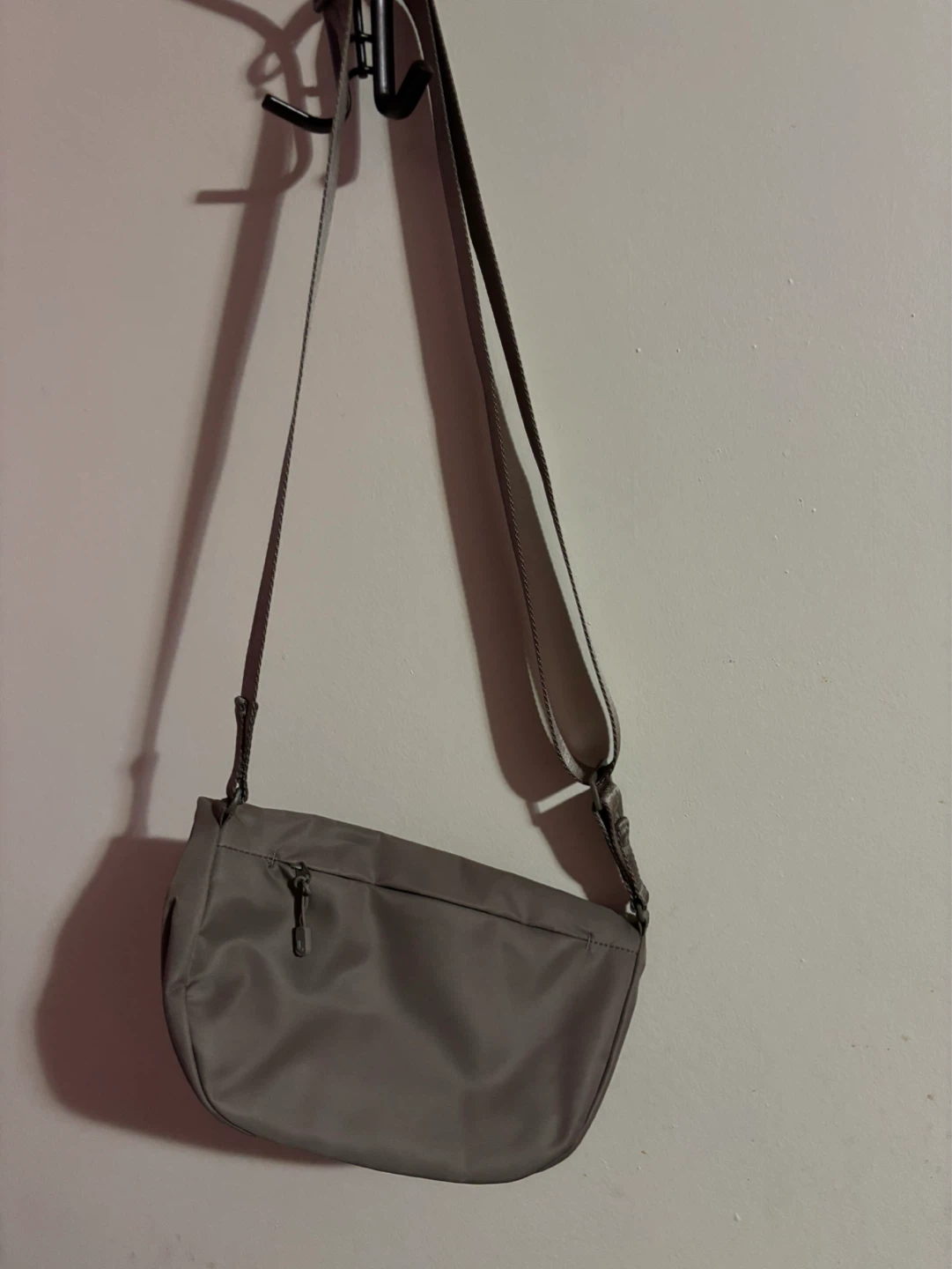Lole Crossbody Bag - photo 2