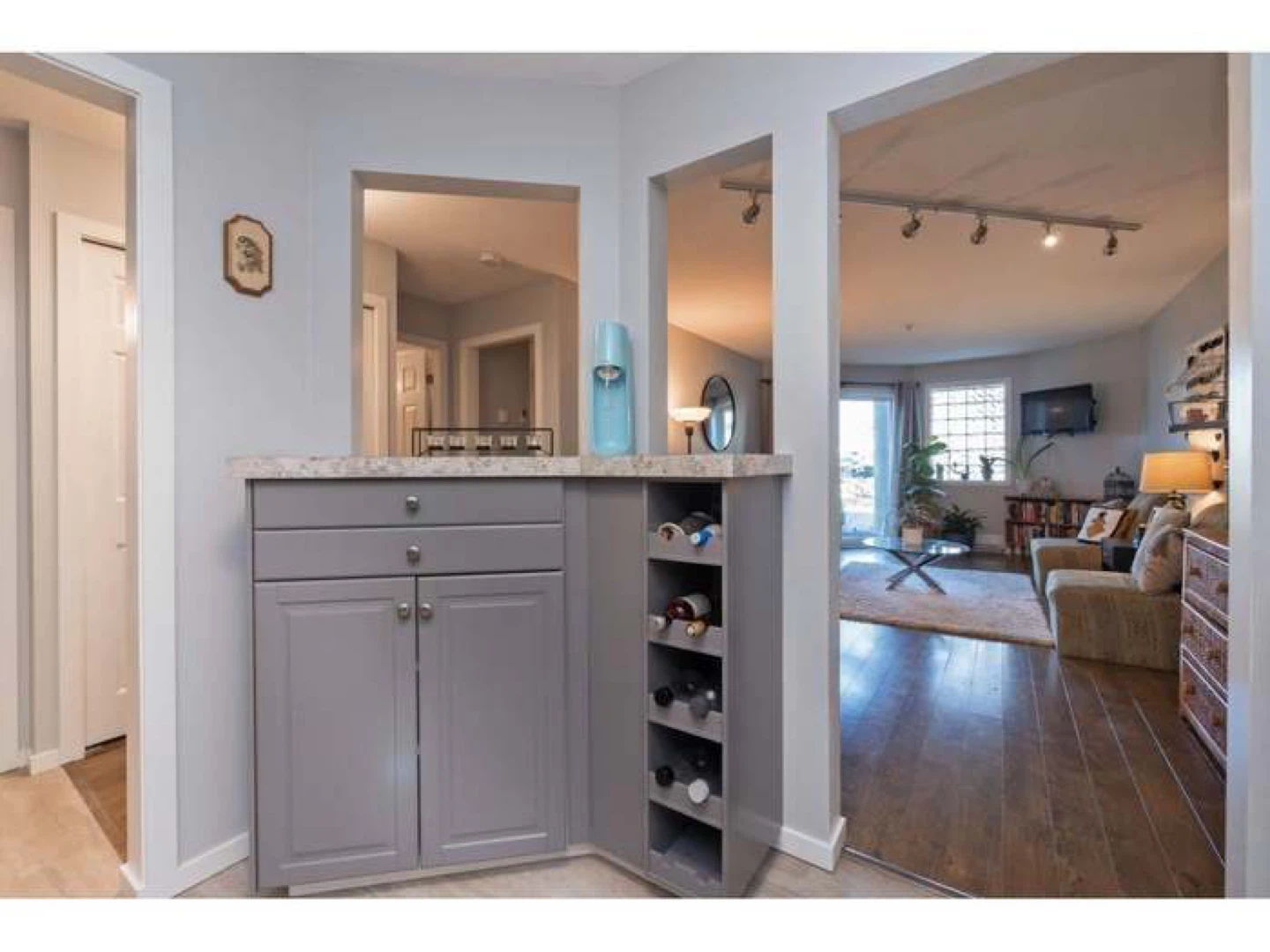 $365,000 / 1br - 597ft2 - 1 Bath - photo 3