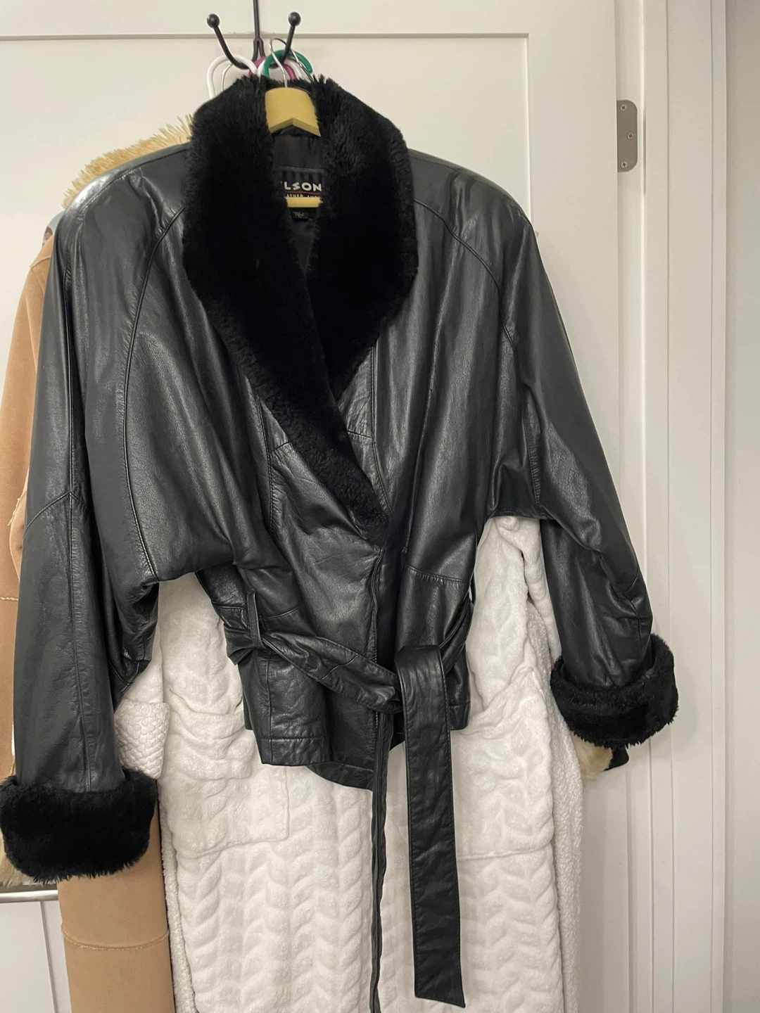 Wilsons Leather Black Belted Jacket with Fur Trim - Size L - photo 2