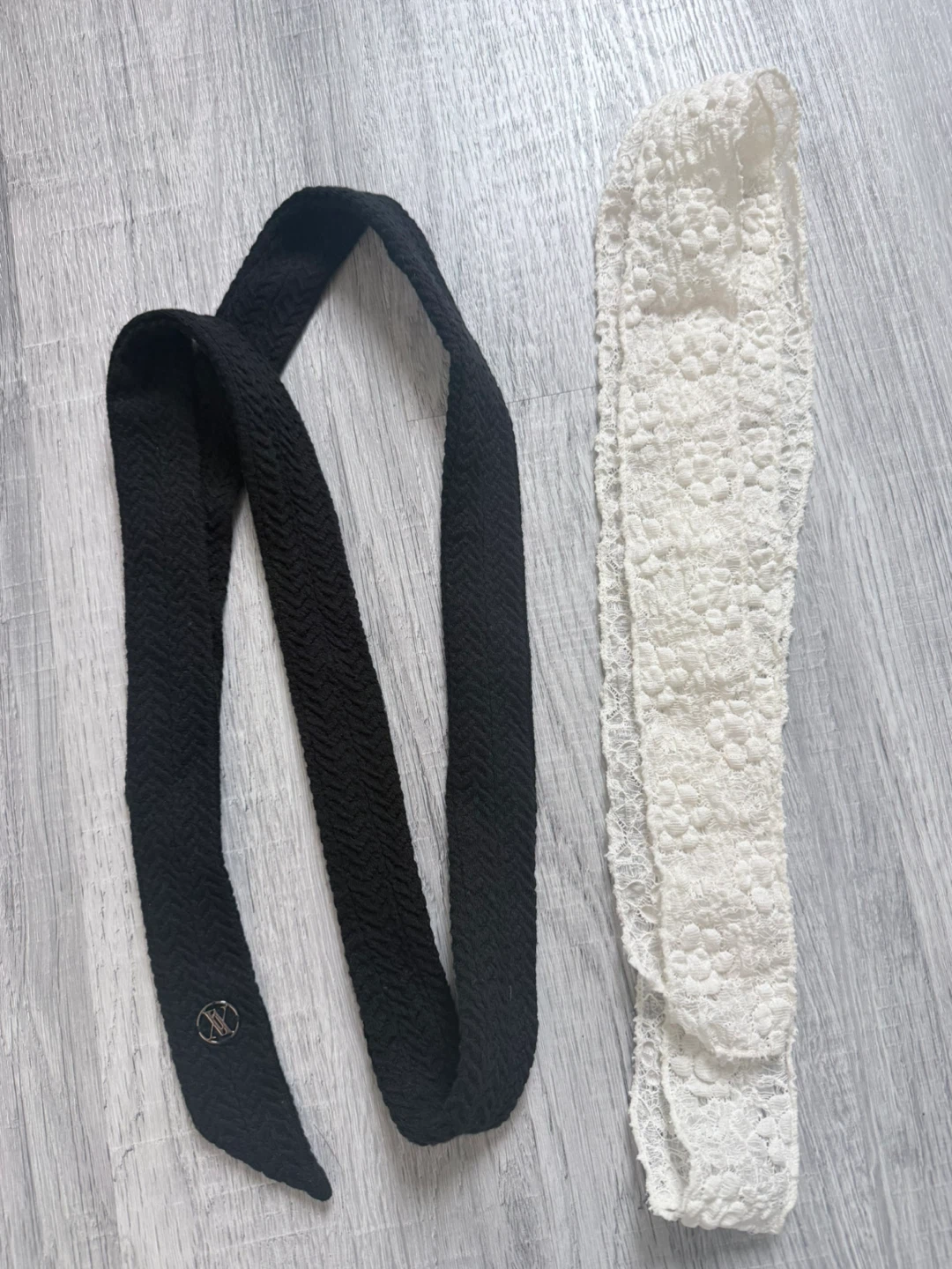 Black & White scarf