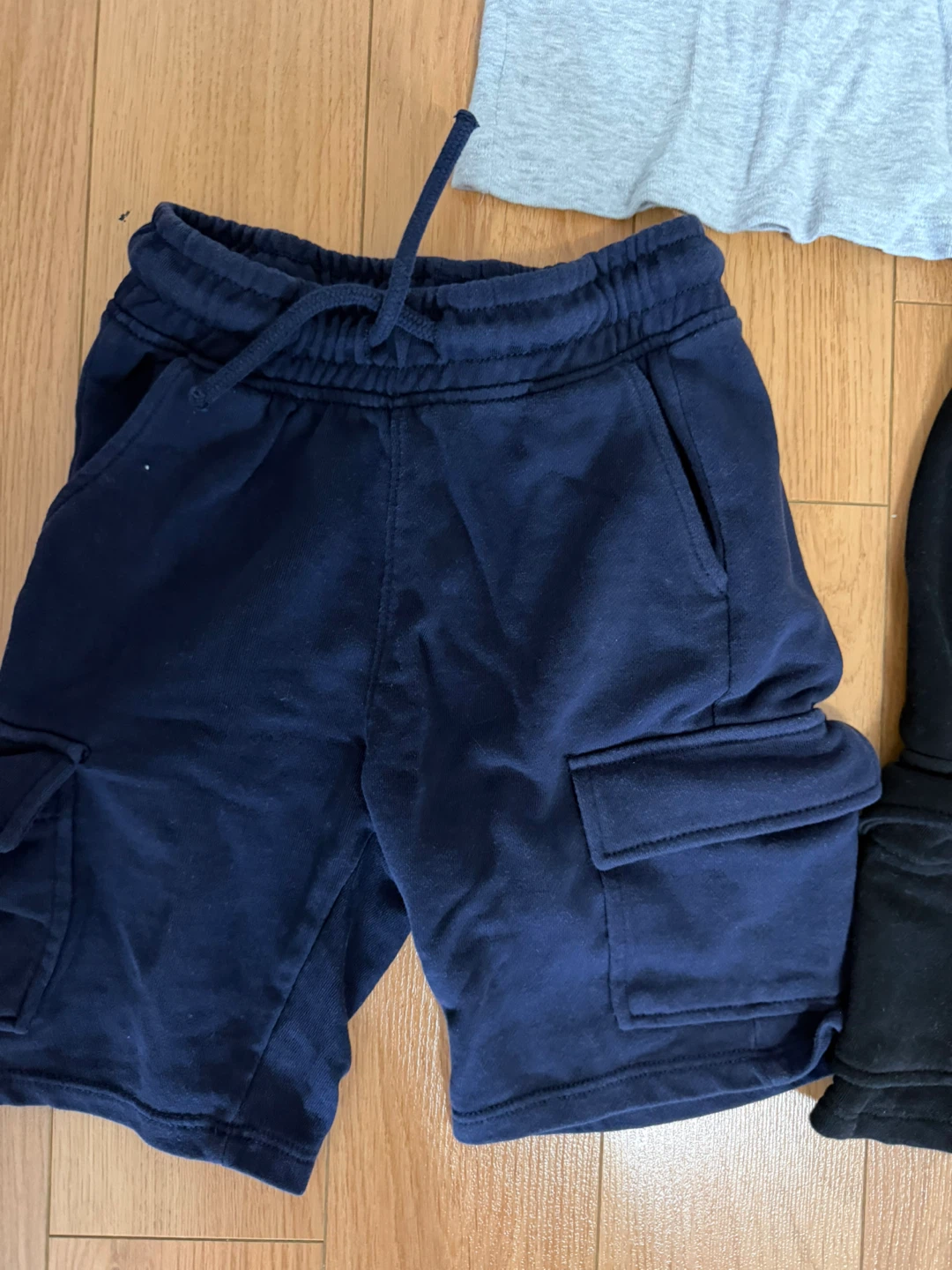 5/6 bits cargo shorts and tank bundle - photo 3