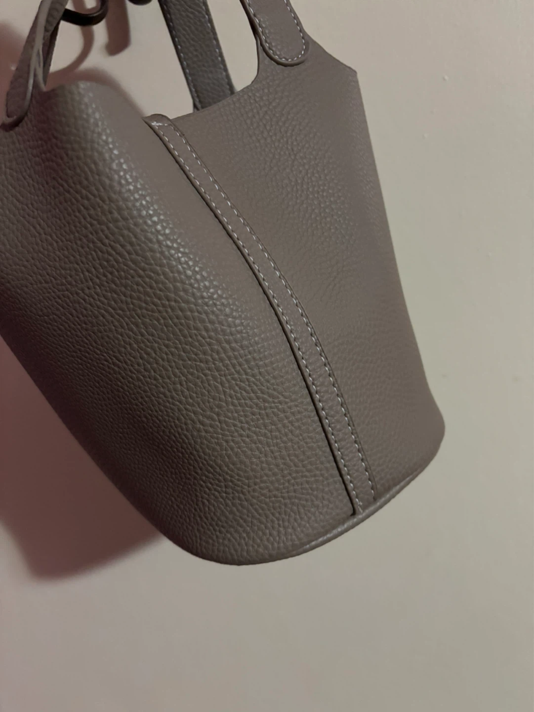 Bucket Bag with Lock Detail - photo 4
