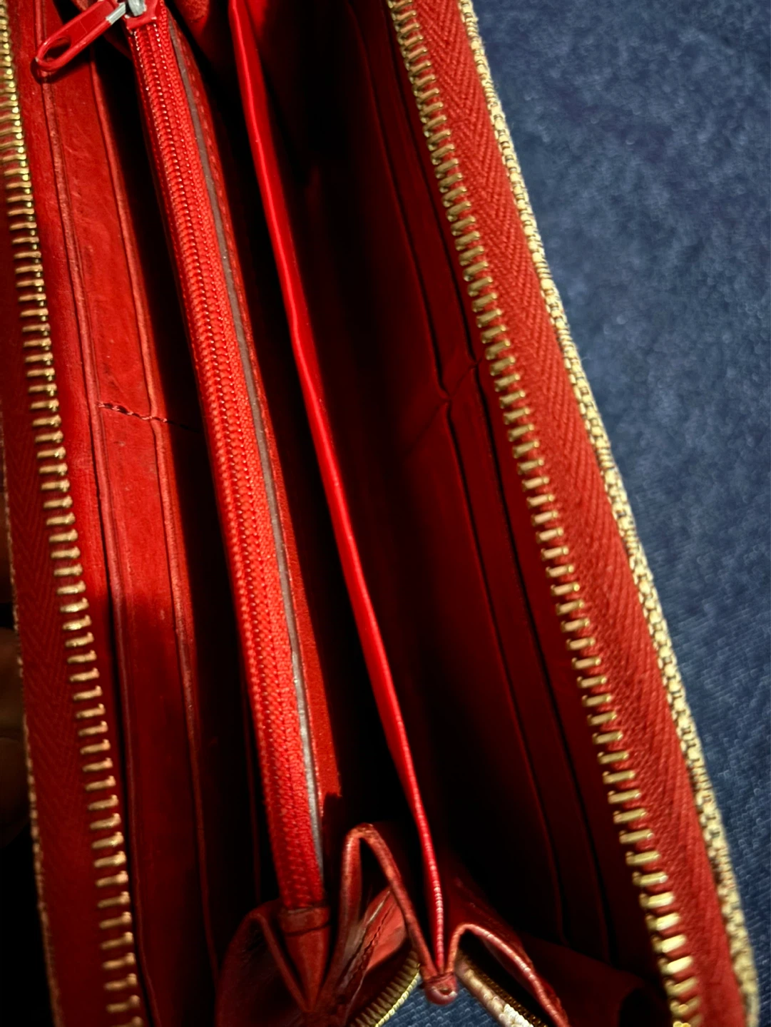 Dooney & Bourke Zip Around Wallet - photo 5
