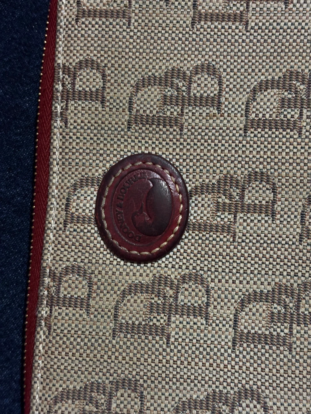 Dooney & Bourke Zip Around Wallet - photo 3
