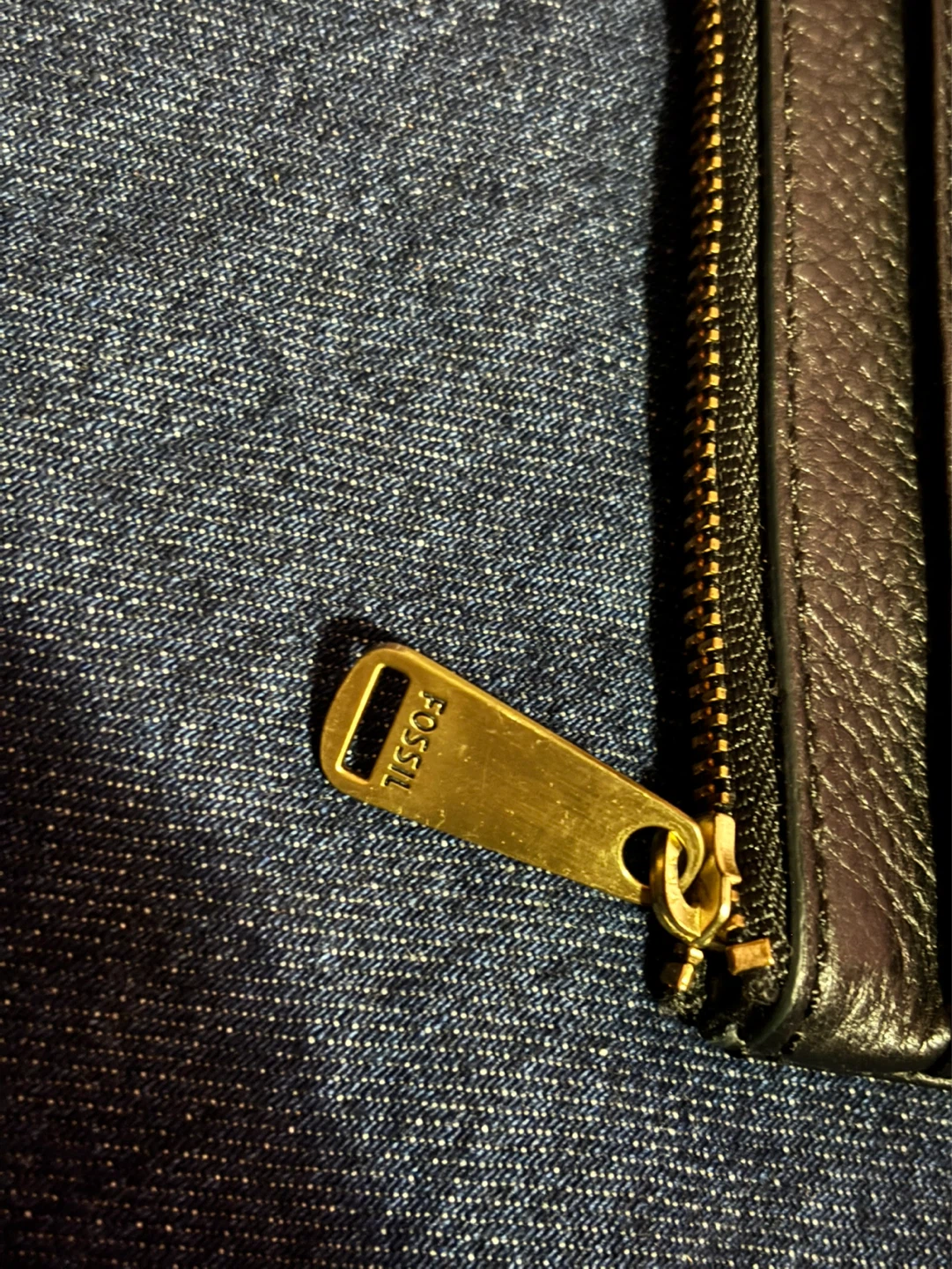 Fossil Black Leather Zippered Card Holder - photo 3
