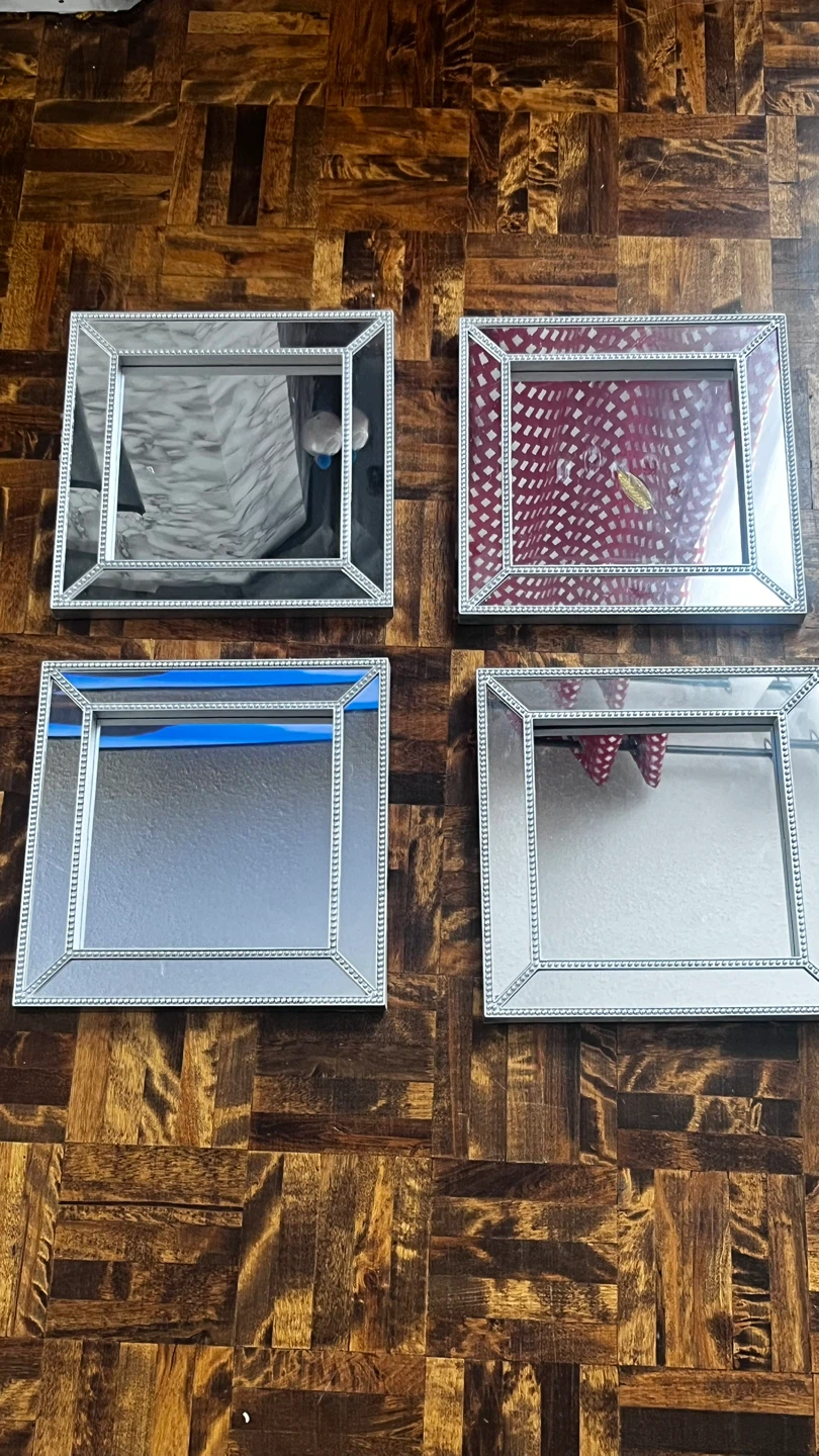 Set of 4 Decorative Mirrors