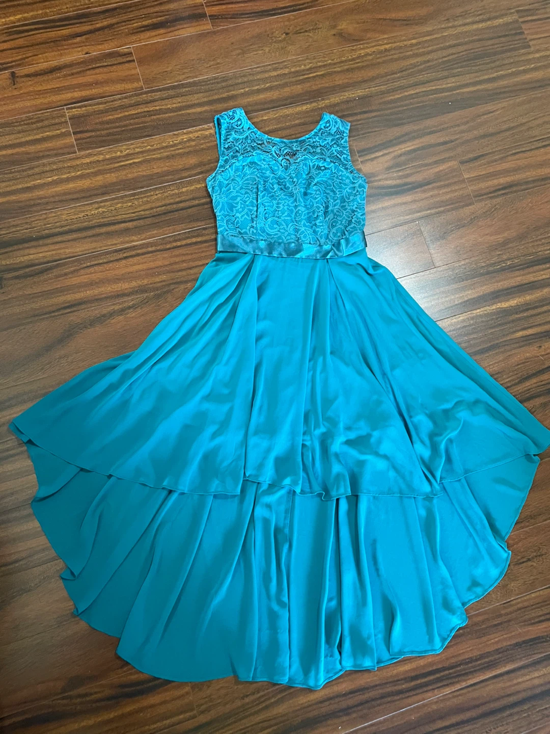 Bery Love women’s medium teal formal lace high low dress