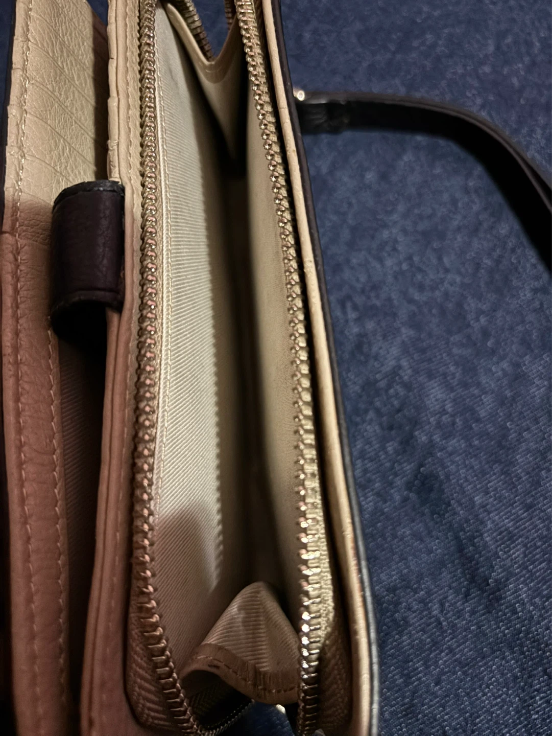 Danier Leather Wristlet Wallet - photo 4