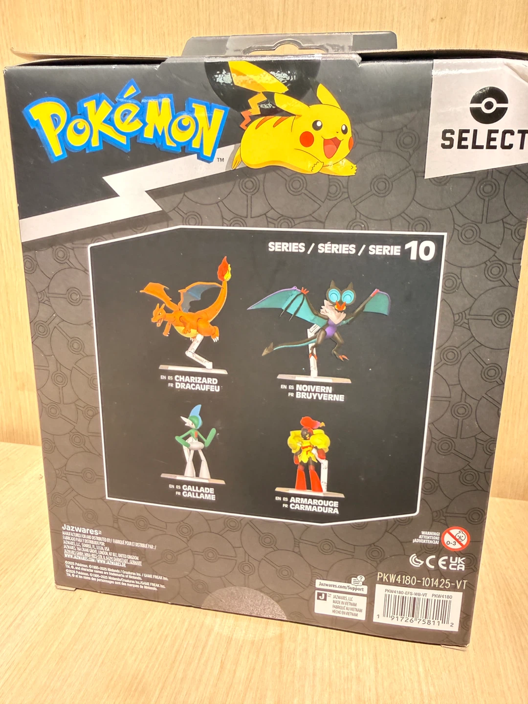 Pokemon Select Series 10 Gallade Action Figure - photo 3
