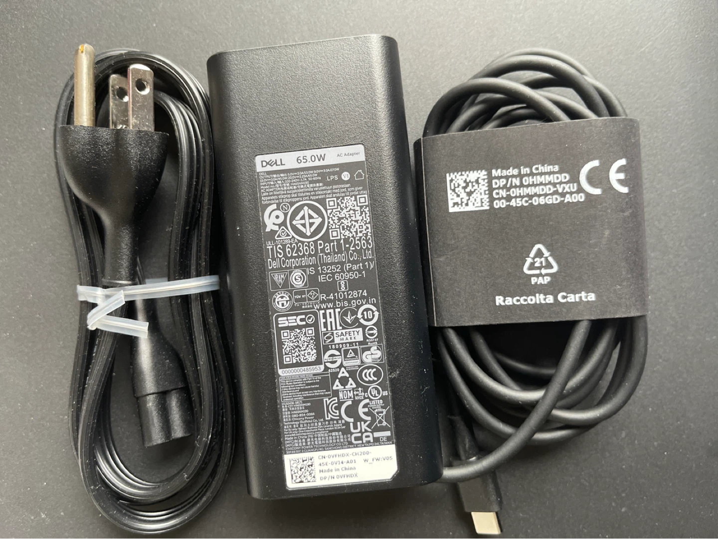 Dell 65W AC Adapter USB-C Laptop Charger - photo 2
