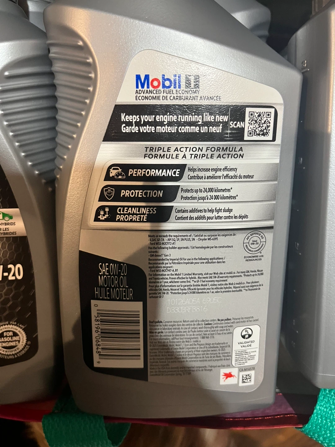 Mobil 1 SAE 0W-20 Advanced Full Synthetic Motor Oil - photo 3