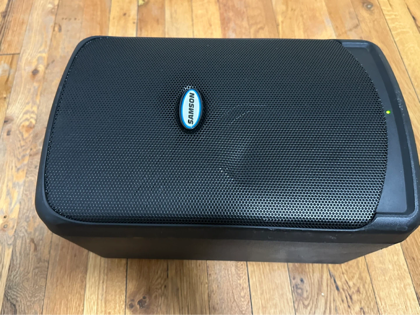 Samson XP40iW Portable PA System - photo 5