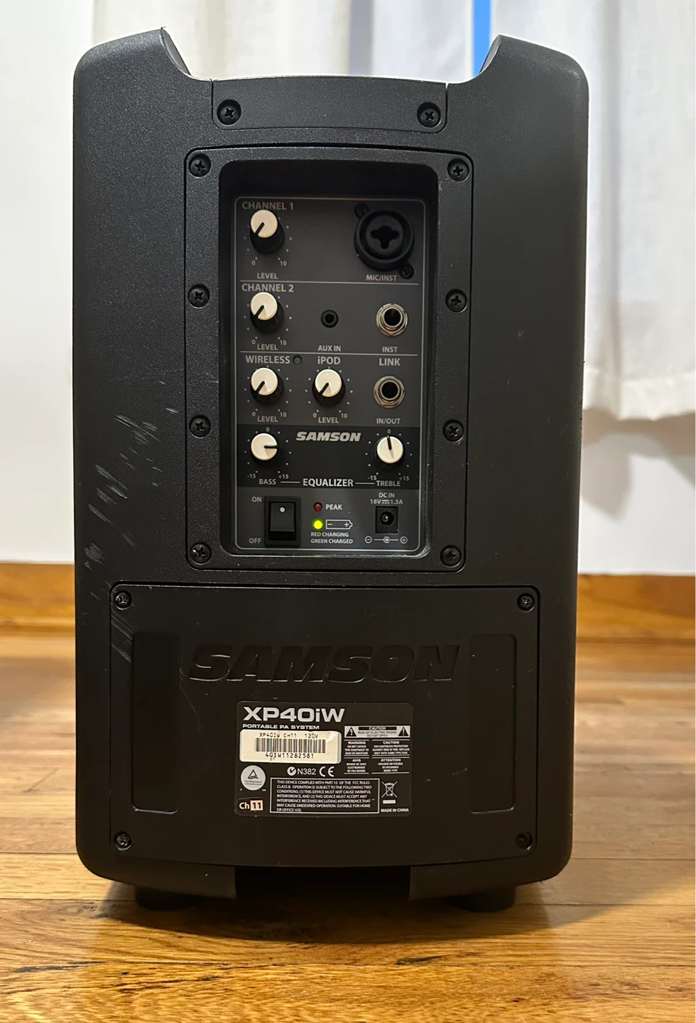 Samson XP40iW Portable PA System - photo 2