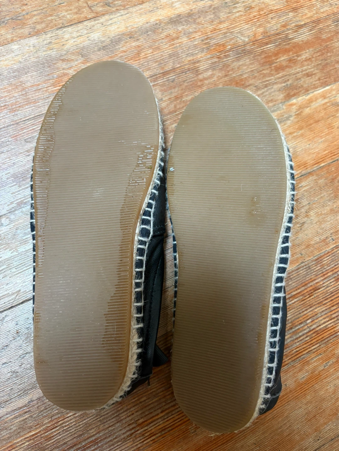 AKID Black Leather Espadrille Flats - photo 4