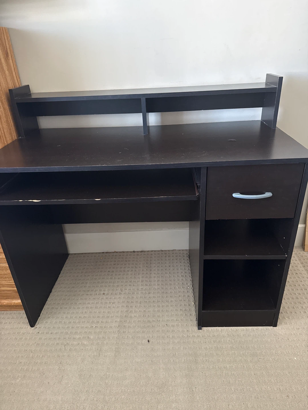 Dark Brown Desk with Hutch and Swivel Chair - photo 2