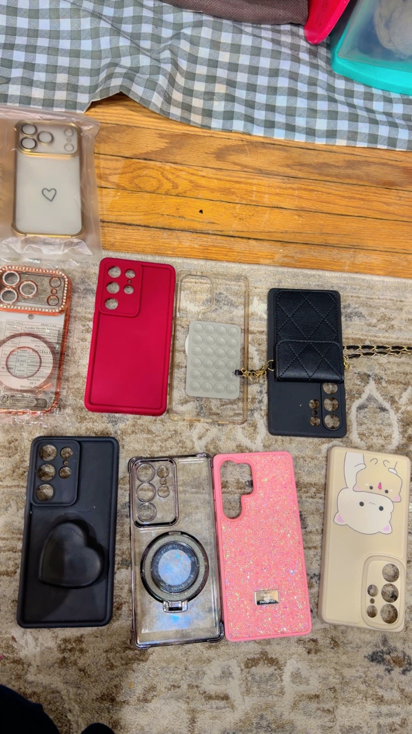 Samsung Galaxy S25 Ultra Phone Cases and 2 for iPhone 17 pro