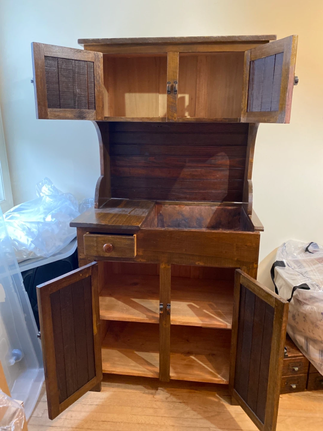Wooden Hutch with Dry Sink, Drawer and cupboard storage