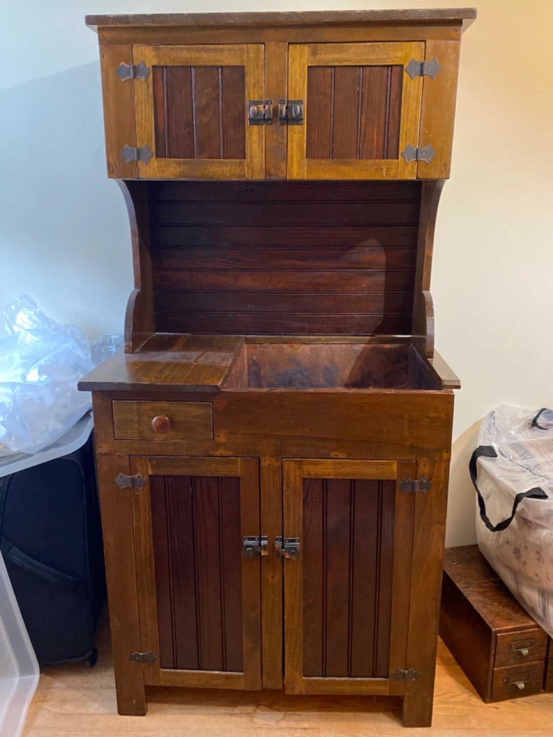 Wooden Hutch with Dry Sink, Drawer and cupboard storage - photo 2