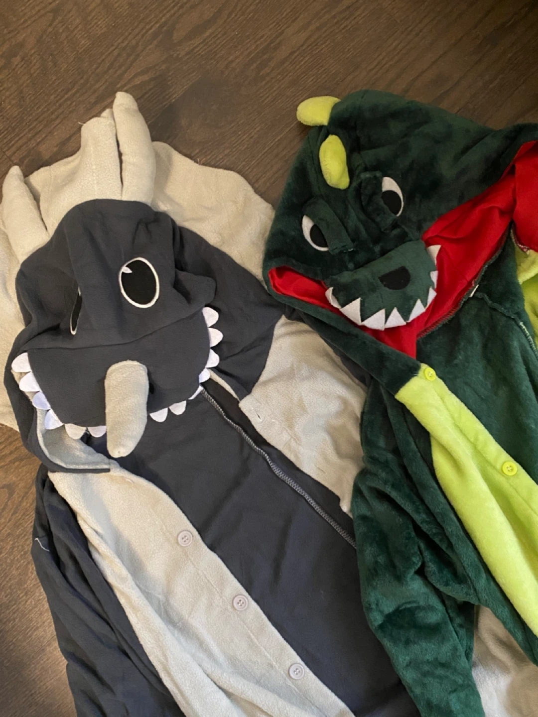 Dinosaur onesies adult size x2 - photo 2
