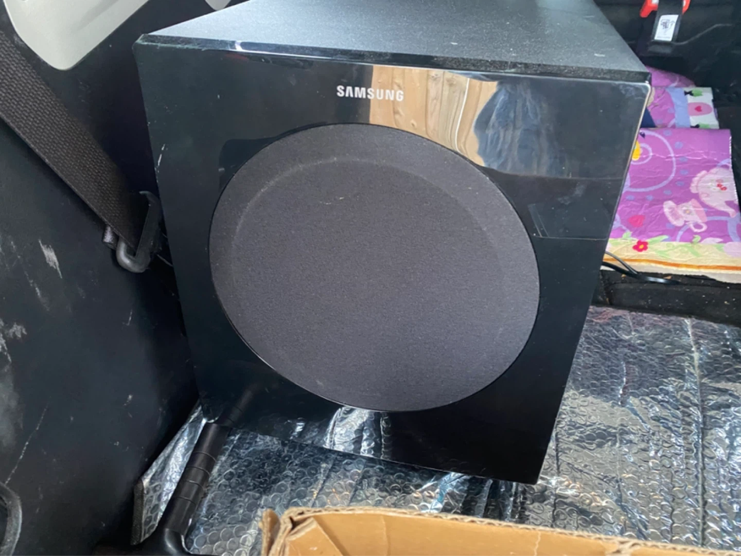 Samsung Home Theatre System Speakers and Subwoofer - photo 3
