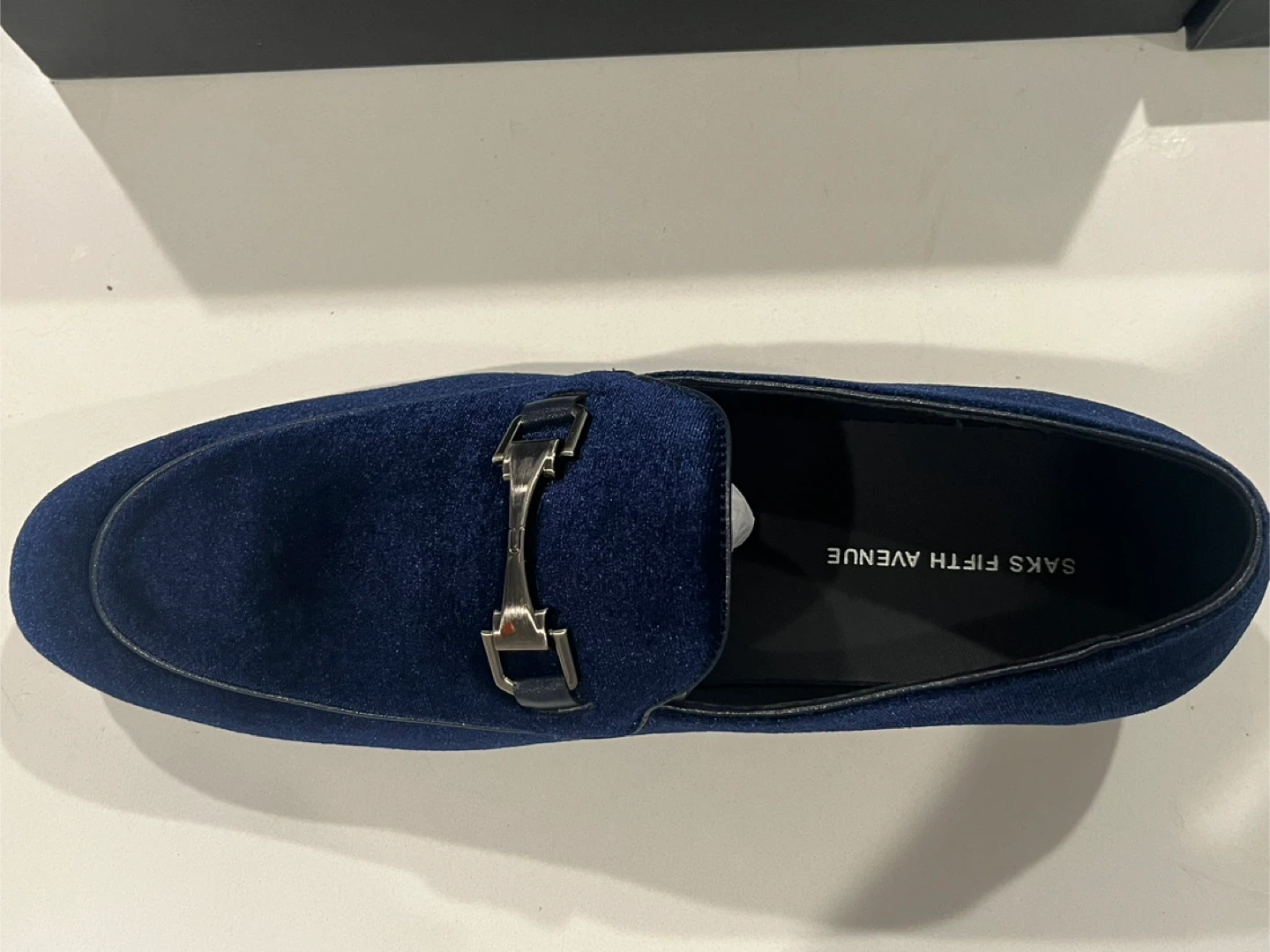 Saks Fifth Avenue  Navy Velvet loafers - Size 10.5 - photo 2