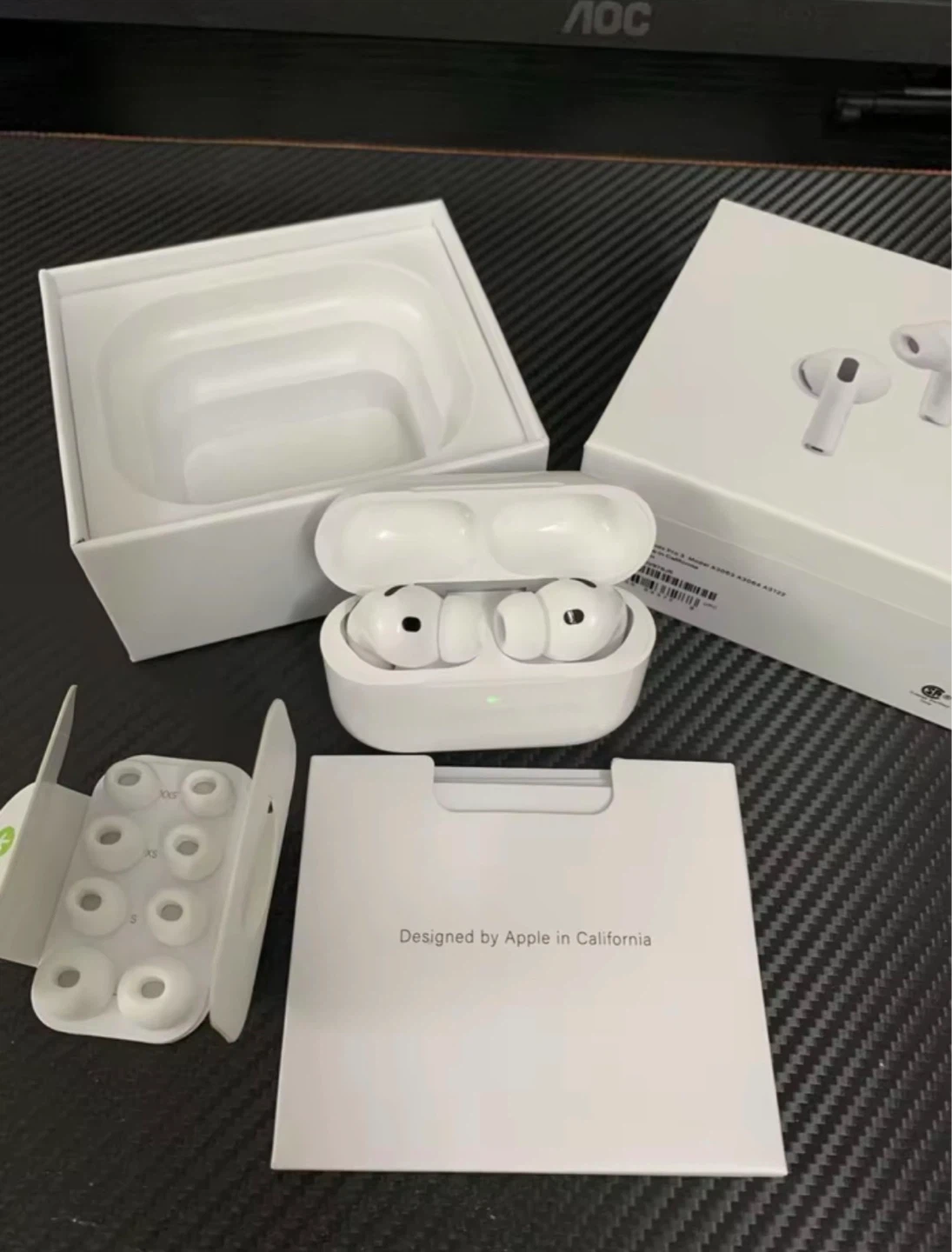 Apple AirPods Pro 3rd Gen Wireless Earbuds - photo 3