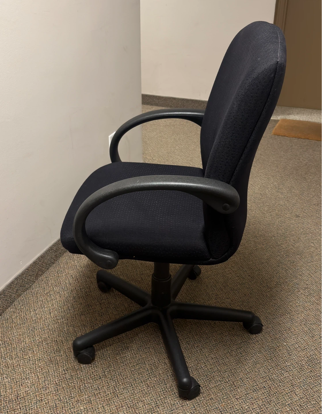 Ergonomic Office Chair - photo 2
