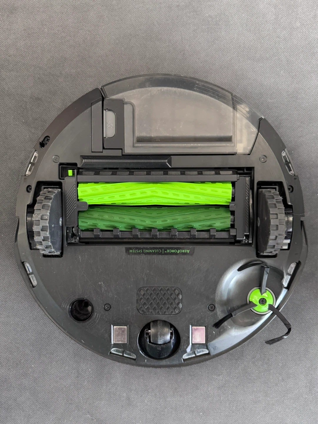 iRobot Roomba j7 Robot Vacuum - photo 3