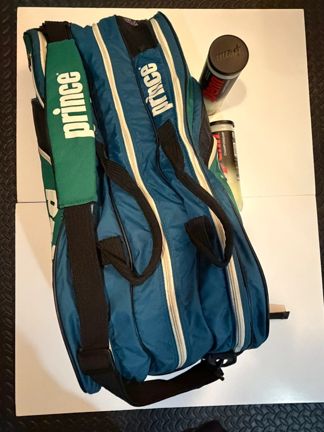Prince Tennis bag ( classic style) holds 4 rackets plus more - photo 2