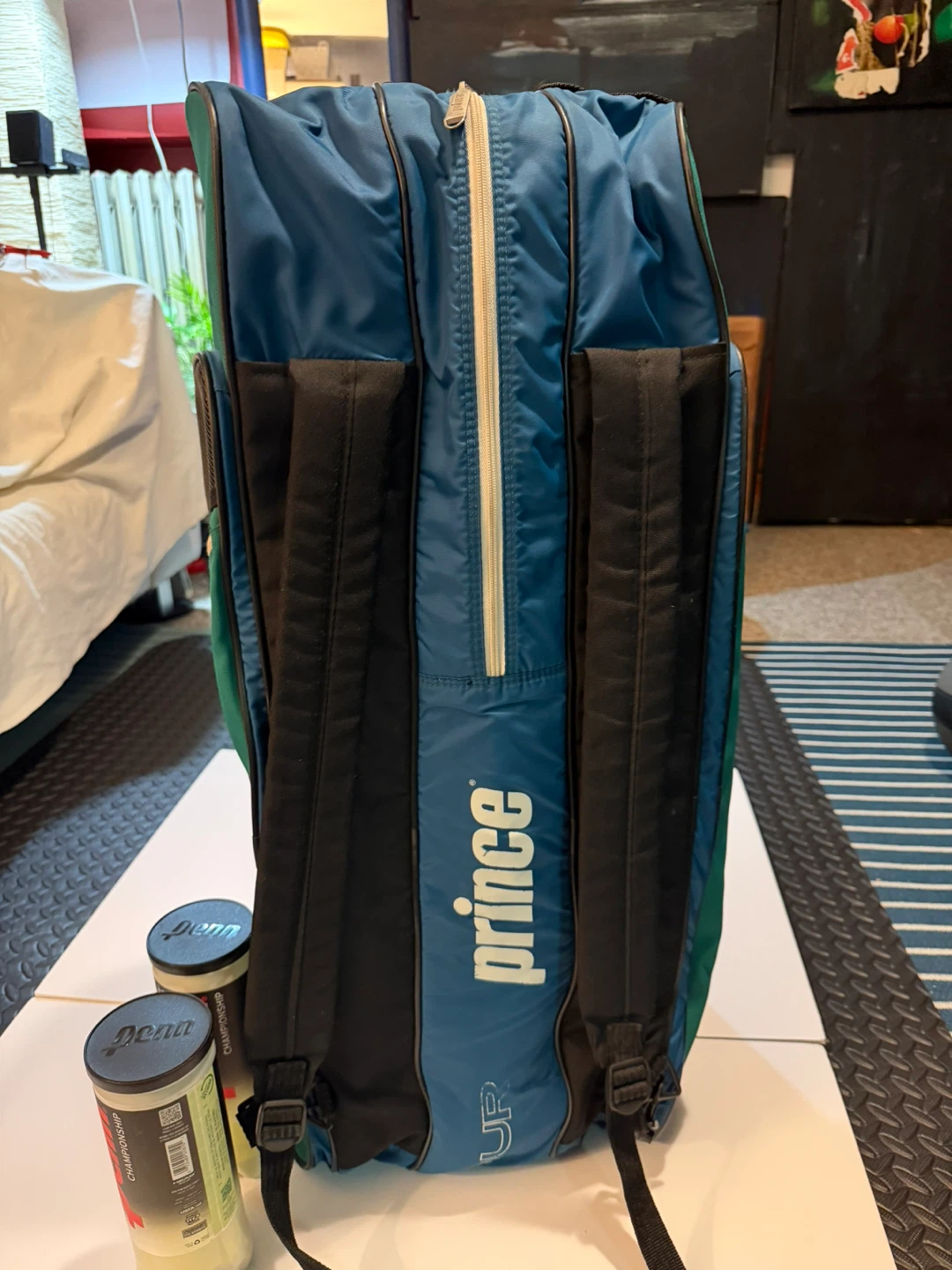 Prince Tennis bag ( classic style) holds 4 rackets plus more - photo 4