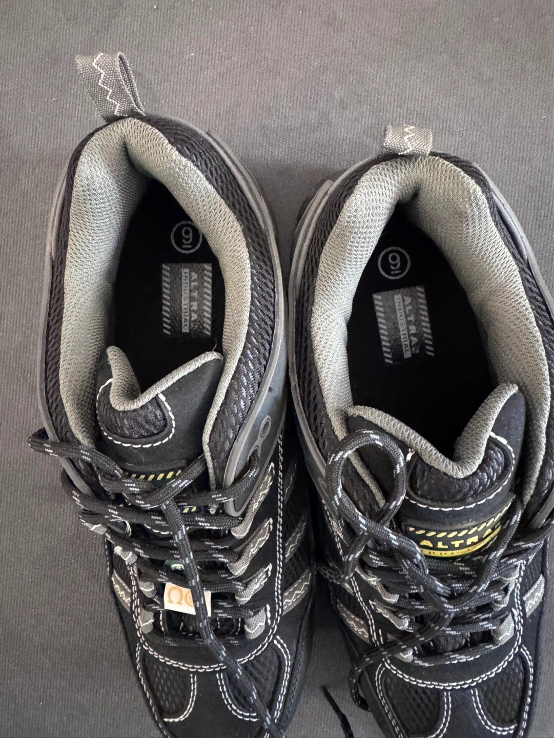 Altra Trail Shoes - Size 9
