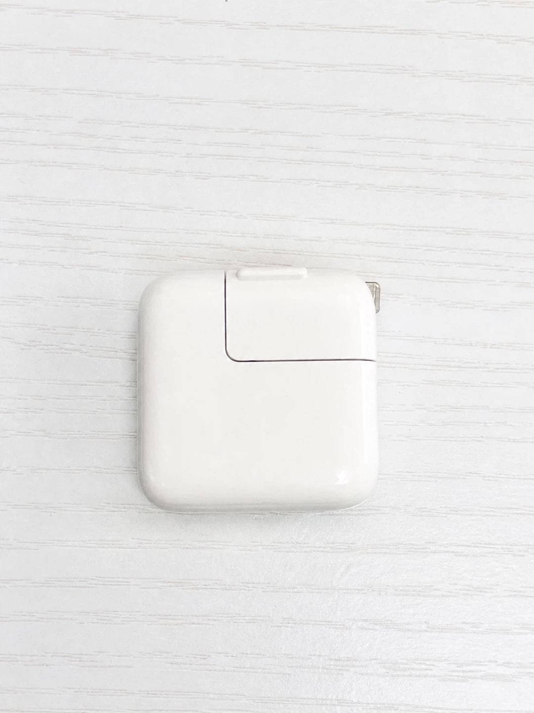 Apple 12W USB Power Adapter A1401