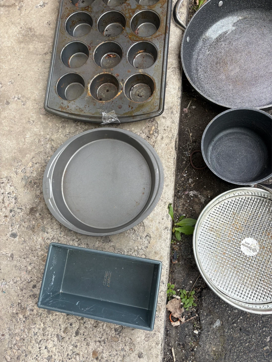 Assorted Cookware Set - Pots, Pans & Bakeware - photo 4