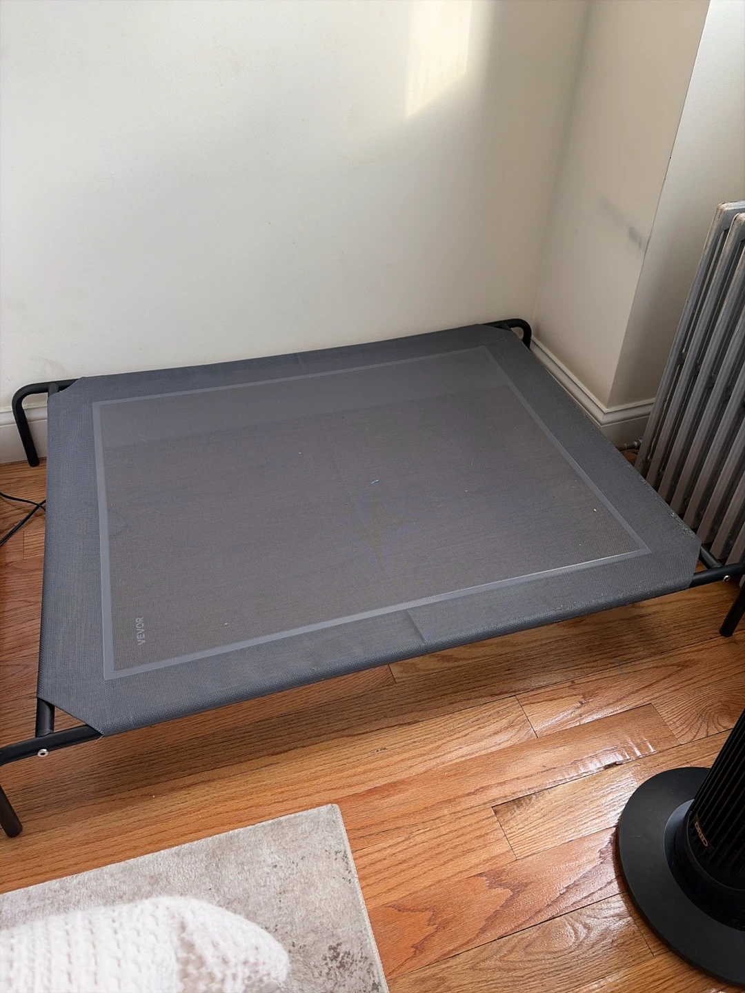 VEVOR Elevated Dog Bed - photo 2