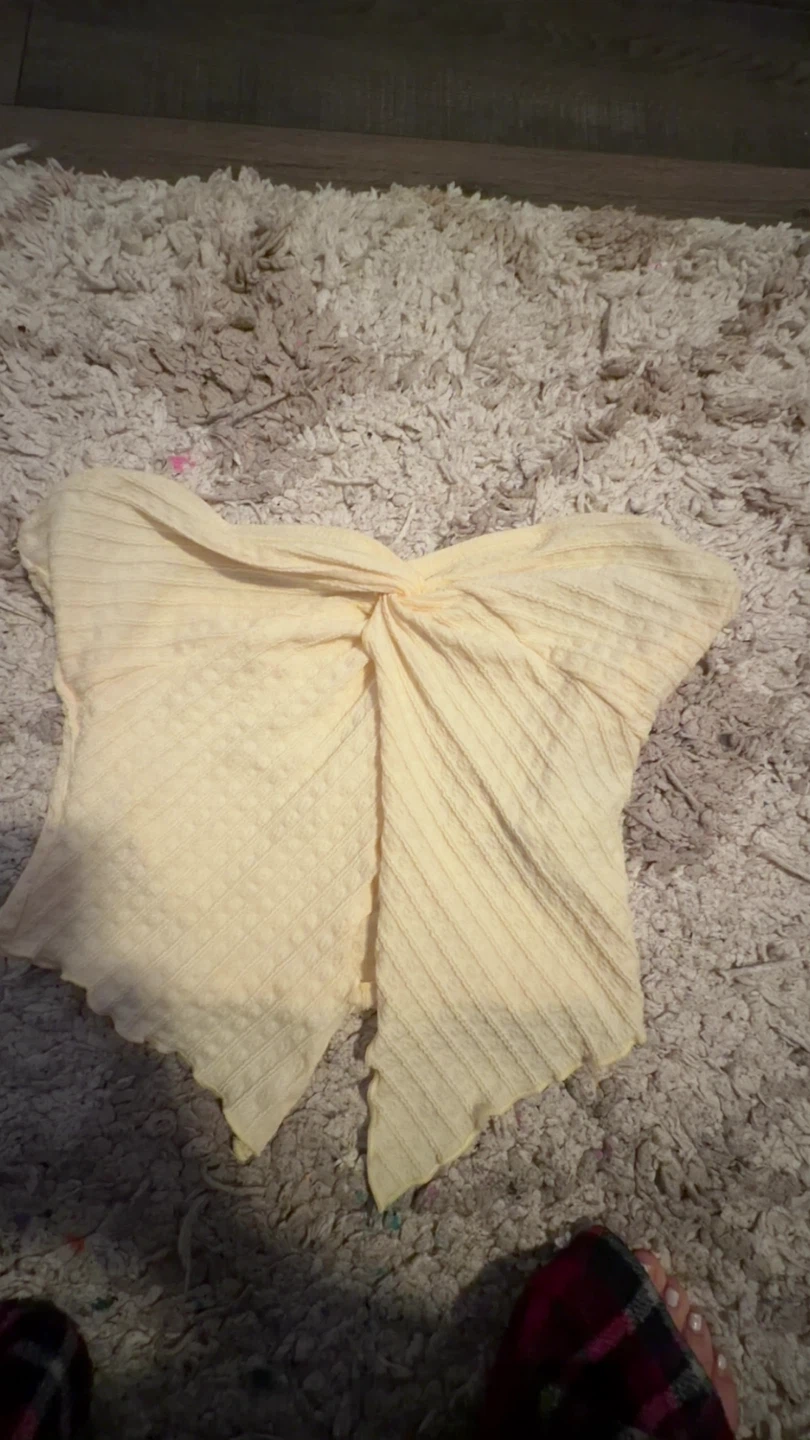 Yellow Twist Front Top