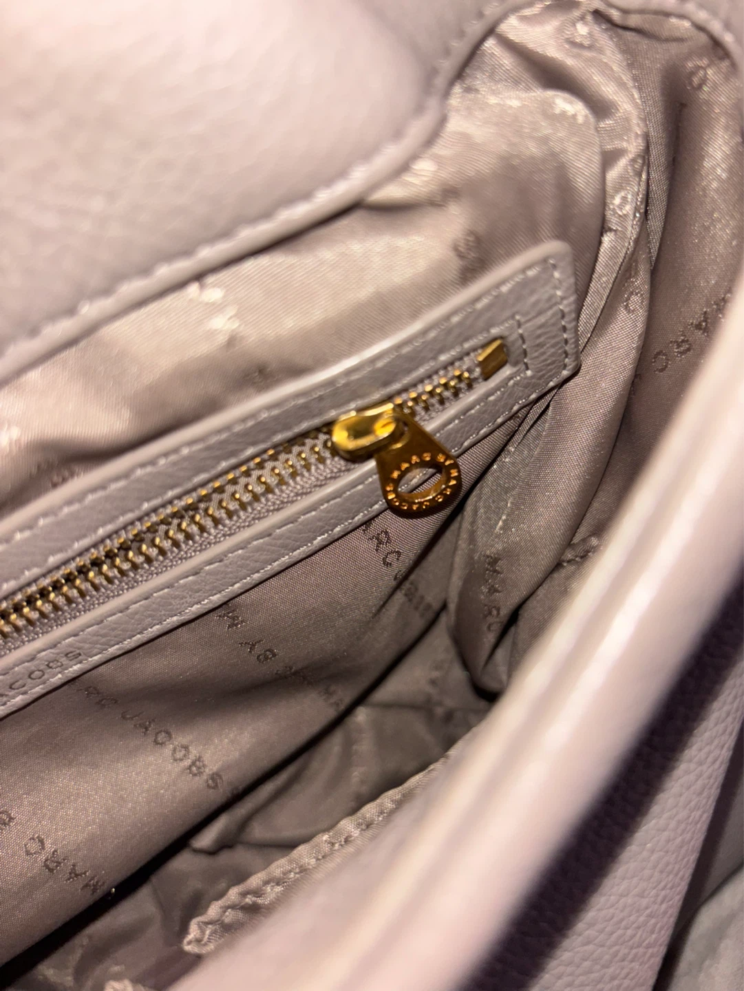 Marc by Marc Jacobs Grey Leather Backpack - photo 3