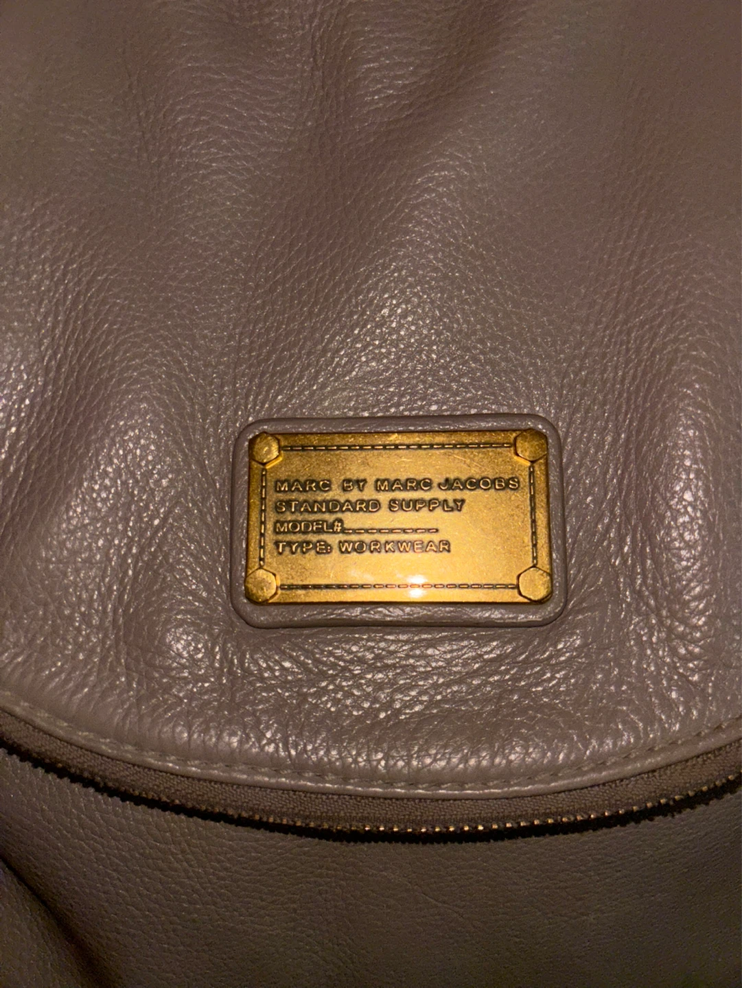 Marc by Marc Jacobs Grey Leather Backpack - photo 4