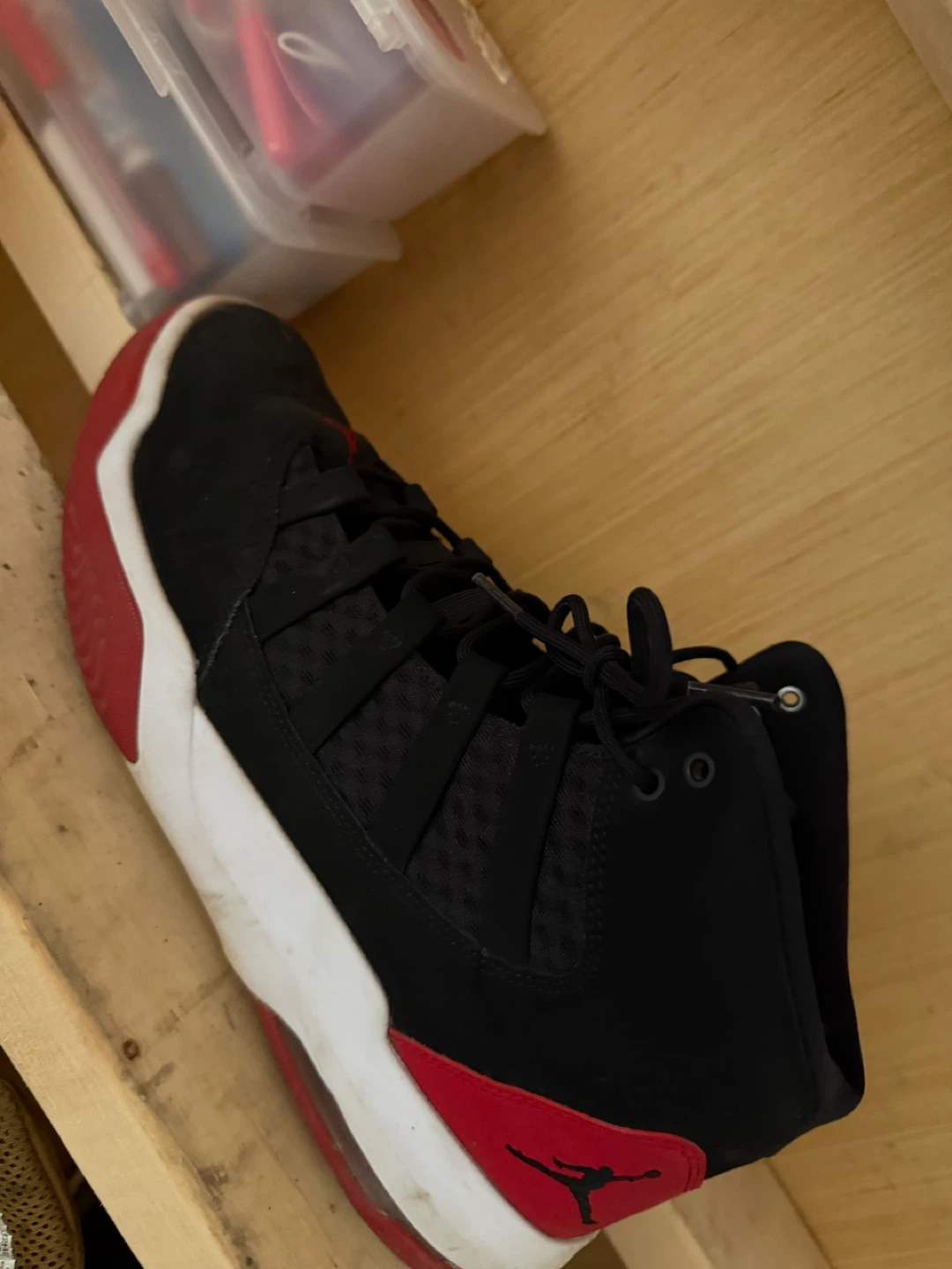 Jordan Sneakers Black Red