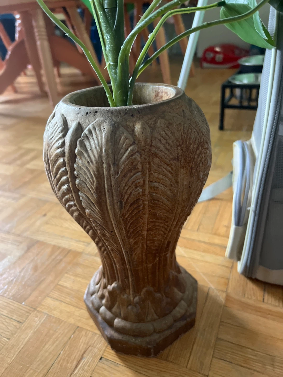 Healthy Pothos Plant in Decorative Pot - photo 3