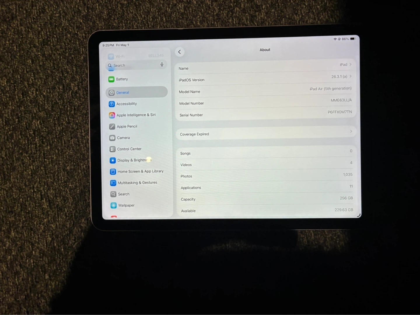 Apple iPad Air (5th Gen) 256GB Wi-Fi with Keyboard and Pencil - photo 3