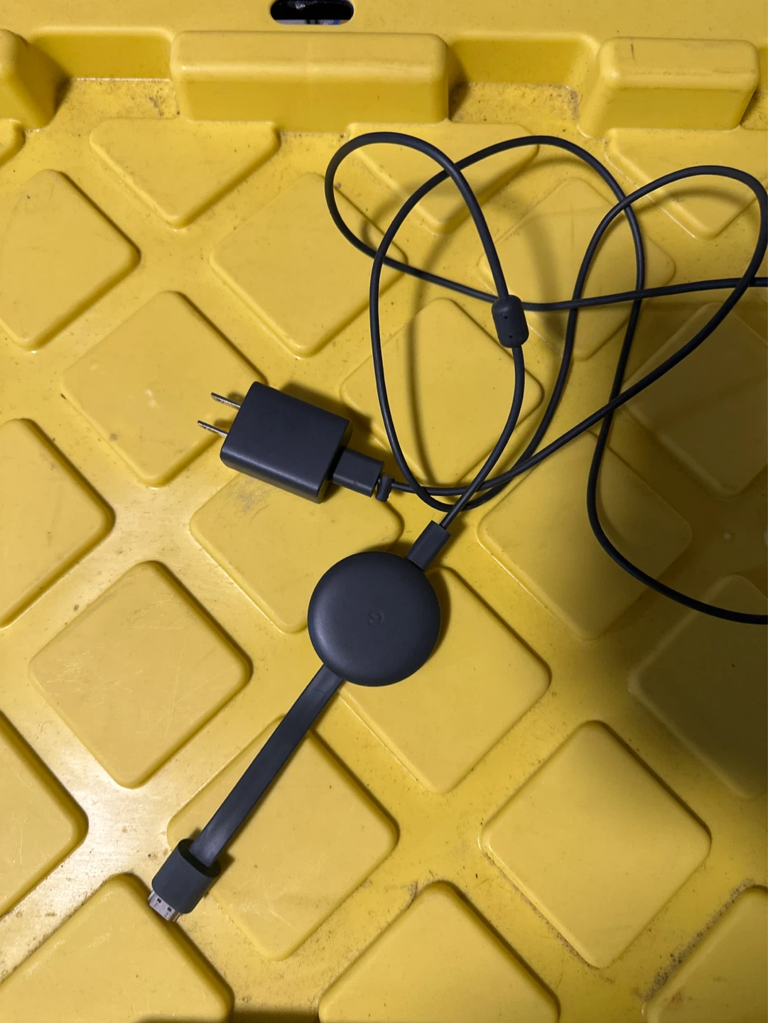Google Chromecast Streaming Device