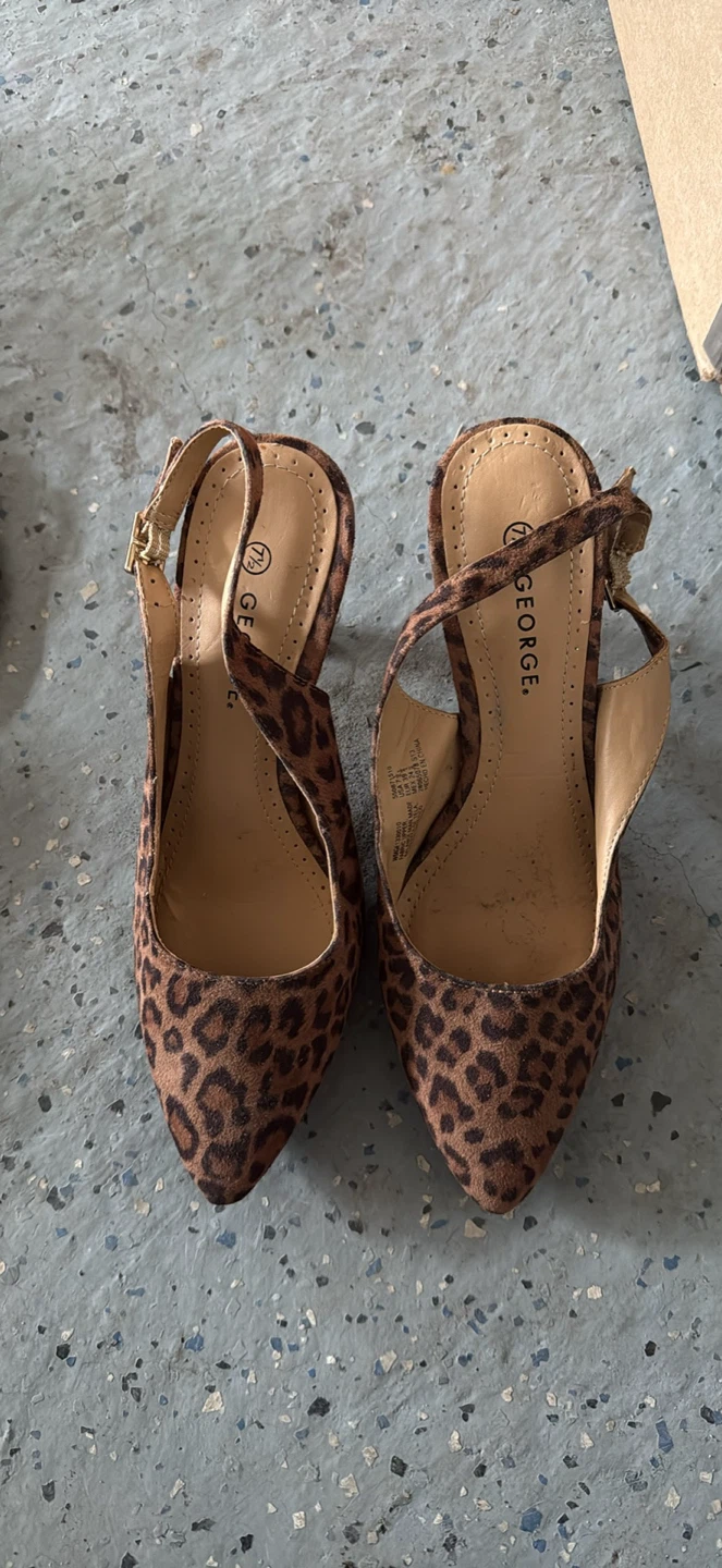 7.5/7 Assorted Women's Shoes - Various Brands & Styles - photo 2