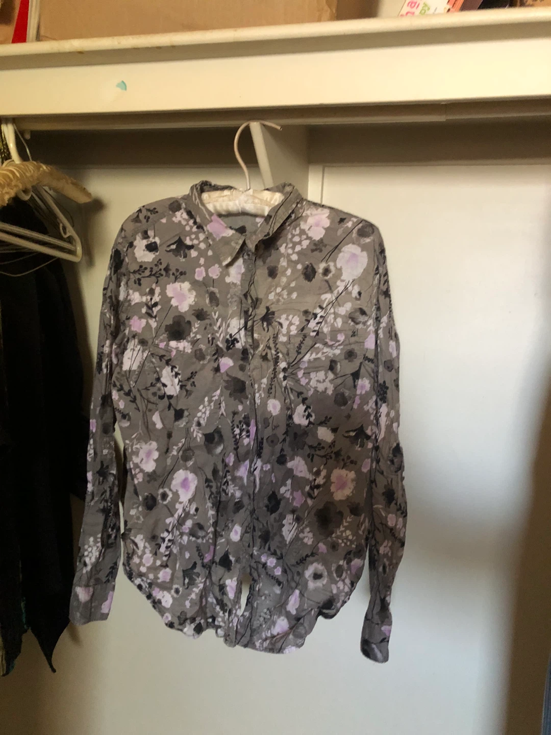 Grey Floral Long Sleeve Button-Up Shirt