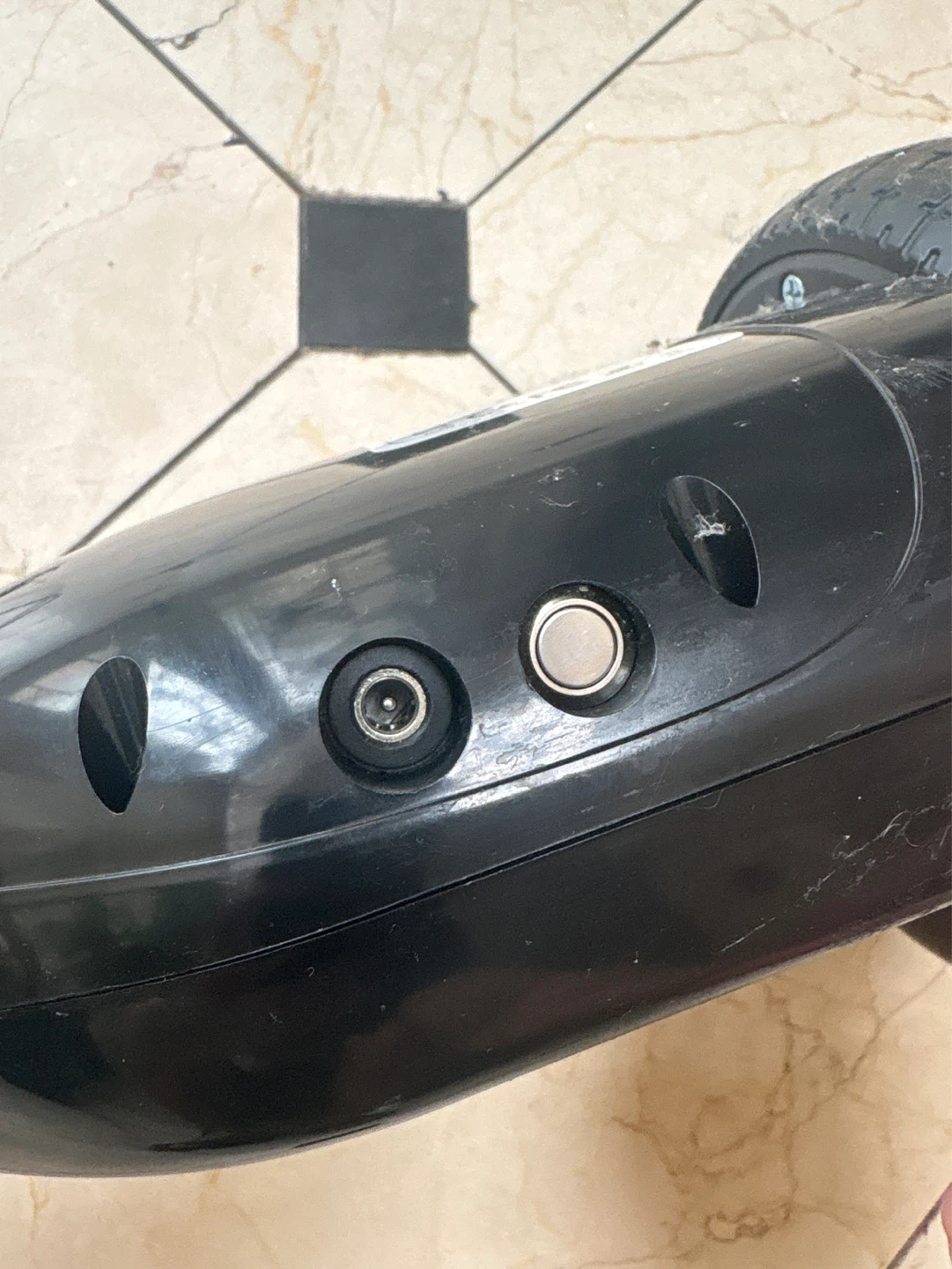 Black Hoverboard with Charger - photo 2