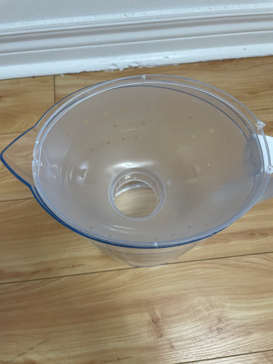Kirkland Signature Water Filtration System Pitcher - photo 3