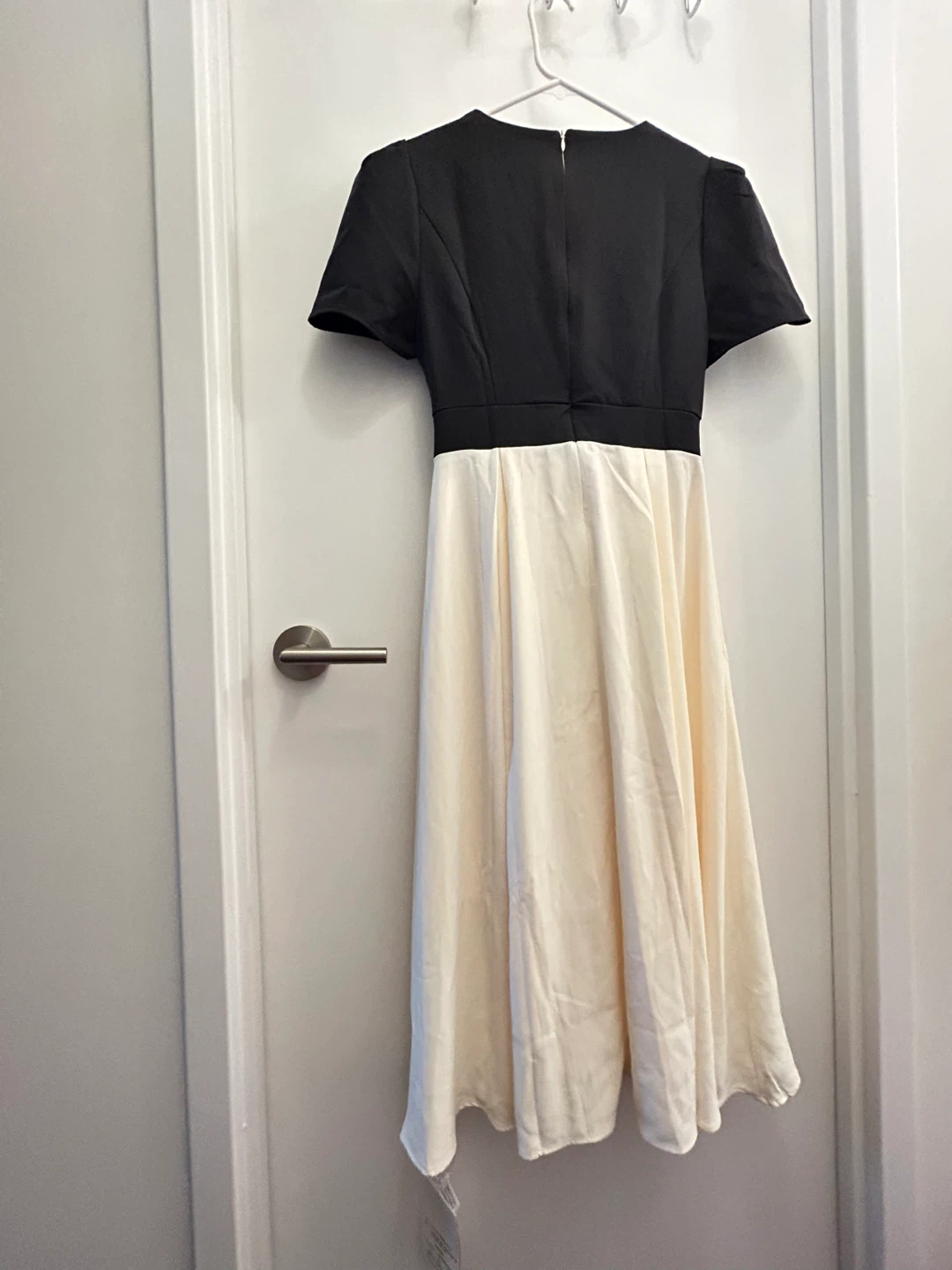 NEW- Two-Tone Midi Dress - photo 2