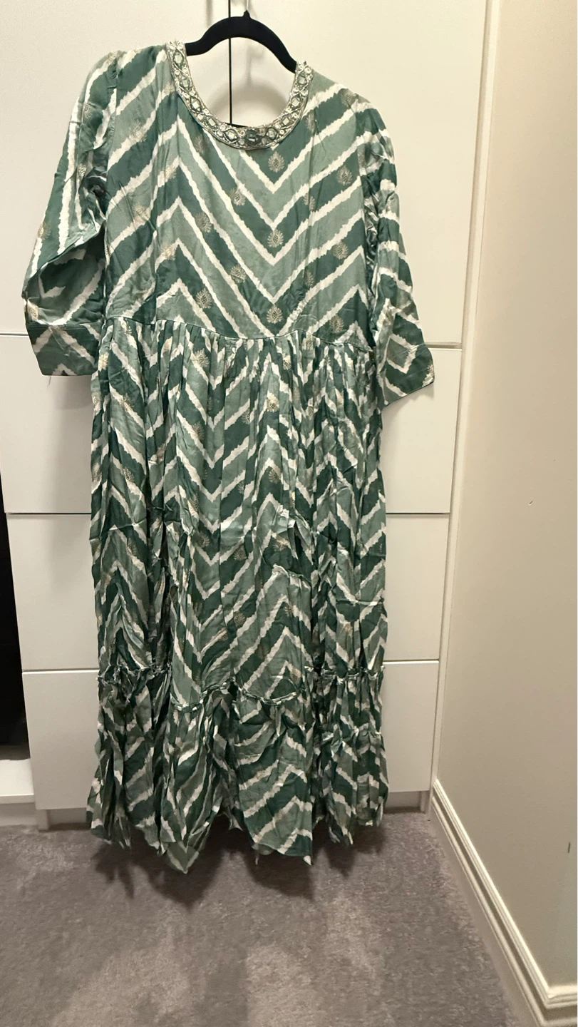 Green Chevron Pattern Maxi Dress