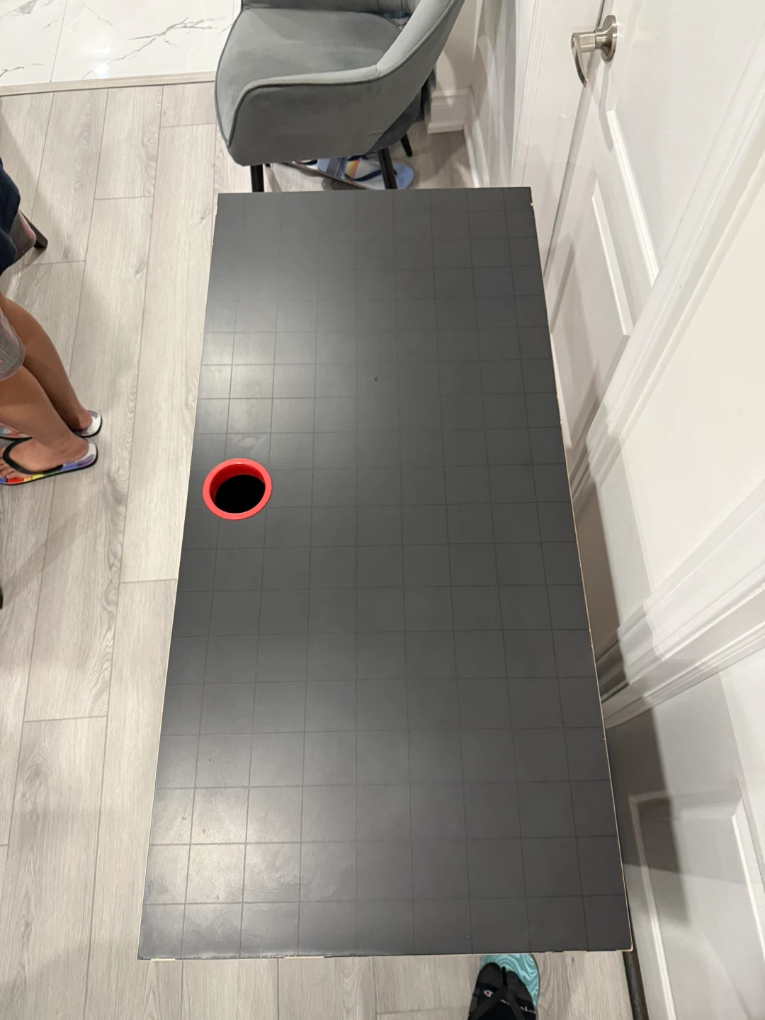 IKEA MICKE Desk - Anthracite/Red - photo 3